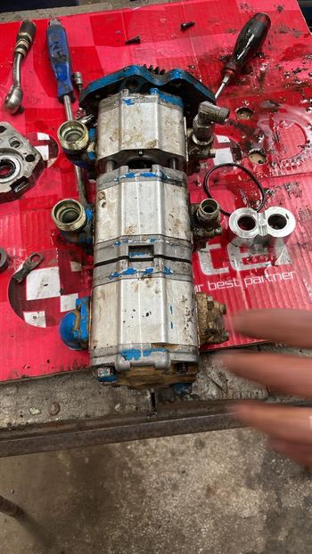 Pompa hidraulica BOBCAT - Rexroth komatsu Kawasaki