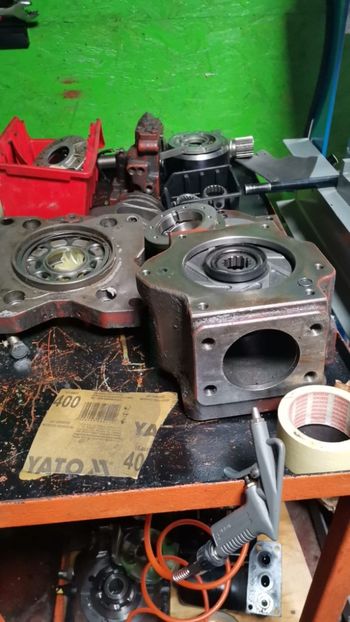 KAWASAKI KPM K5V - Rexroth komatsu Kawasaki