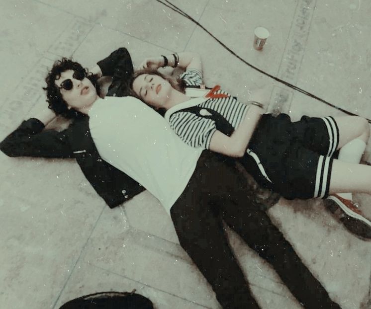 　　　❀≀ 29.06.2022༨ - Should I stay or should I go?
