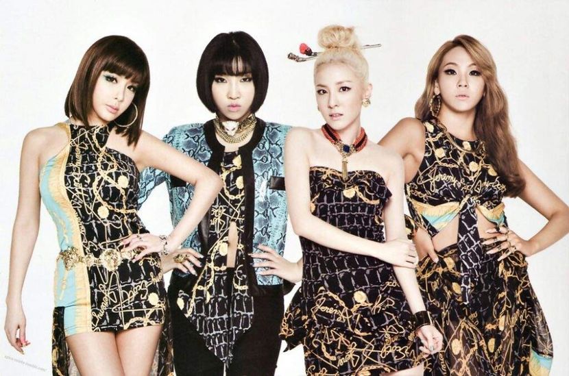 2Ne1 ? sau :》 - 2Ne1 sau Black Pink