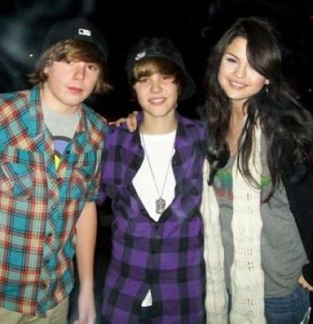 =^.^= Justin & Selena =^.^= - 0_0 Justin si Selena Gomez 0_0