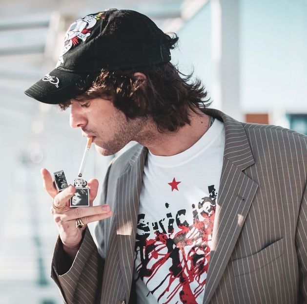 im just posting this cause i look hot with a stubble scrubble stumble whatever - Collection of Tintypes