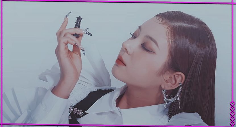 ❥❝있지 믿지, 날자!❞╮ᴊᴜʟʏ ₀₇﹐ ₂₀₂₂╲¹⁴⁶ - cause im the one and only___itzy