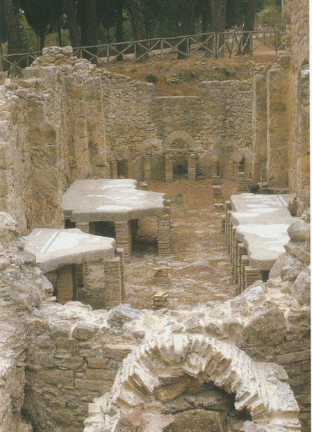 Piazza Armerina. Vila romană. Tepidarium - Sicilia