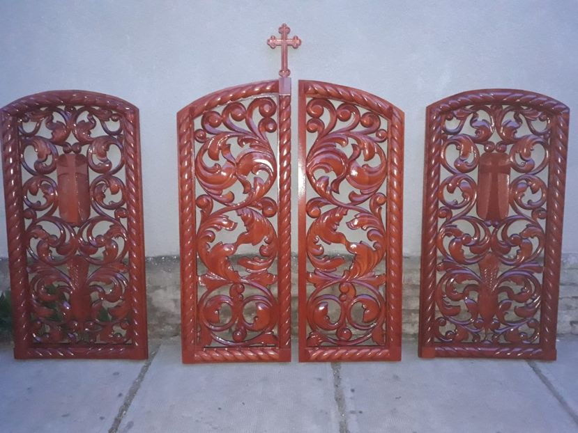 Sfinte usi - Sculptura