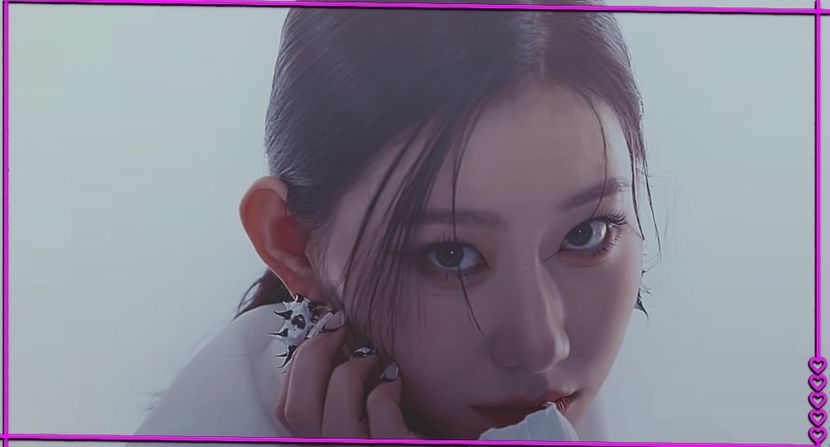 ❥❝있지 믿지, 날자!❞╮ᴊᴜʟʏ ₁₉﹐ ₂₀₂₂╲¹⁵⁸ - cause im the one and only___itzy