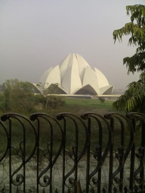New Delhi. Templul Lotus (bahai) - India
