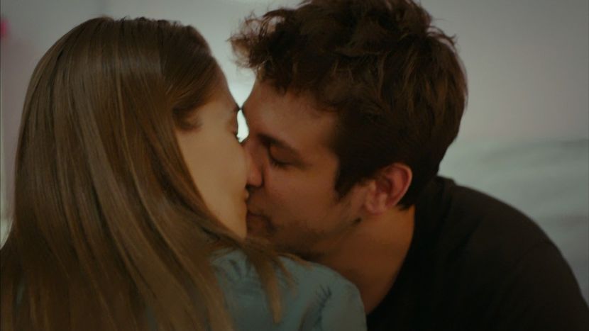 Erkenci kus - Turk dizileri