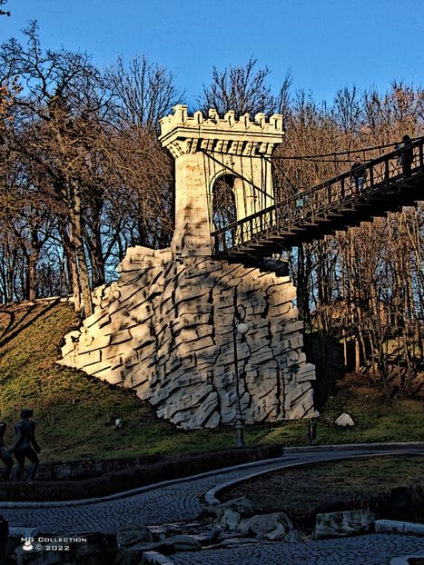 Pod suspendat Parc Craiova 2 - LOCURI DIN ROMANIA - PLACES FROM ROMANIA