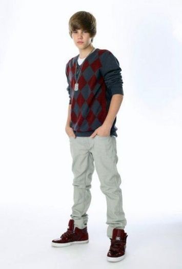 ~~ JusStiN BieEbEr ~~ - o_JuStiN phOtOshOoT 19_o