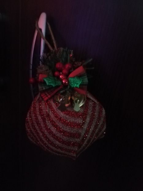  - DECORAȚIUNI DE CRACIUN
