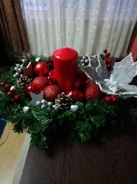  - DECORAȚIUNI DE CRACIUN