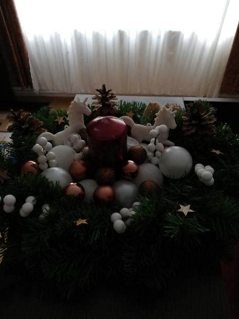  - DECORAȚIUNI DE CRACIUN