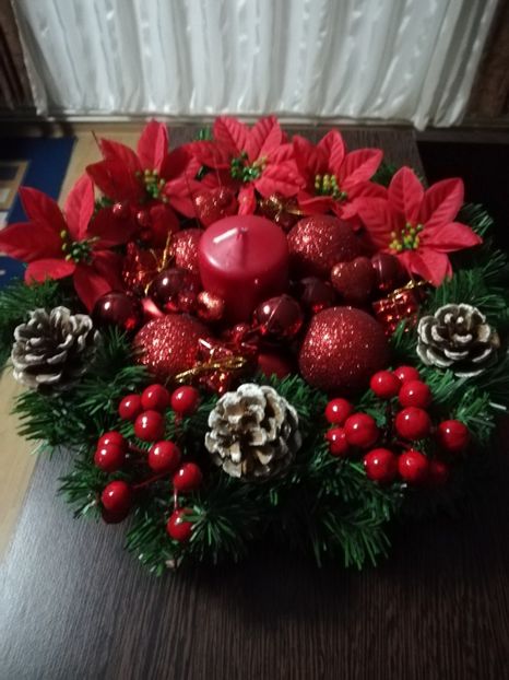  - DECORAȚIUNI DE CRACIUN