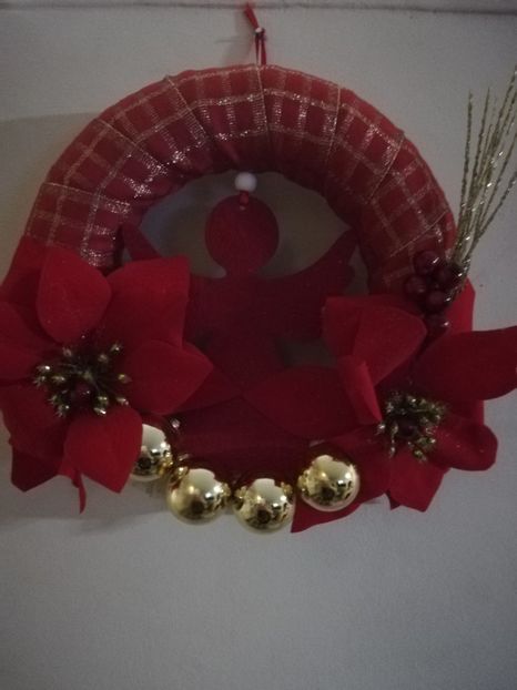  - DECORAȚIUNI DE CRACIUN