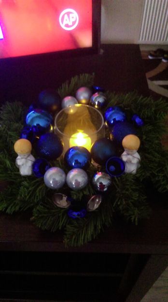  - DECORAȚIUNI DE CRACIUN
