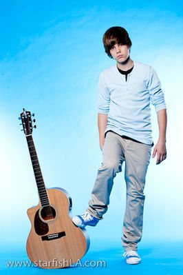 ~~ JusStiN BieEbEr ~~ - o_JuStiN phOtOshOoT 20_o