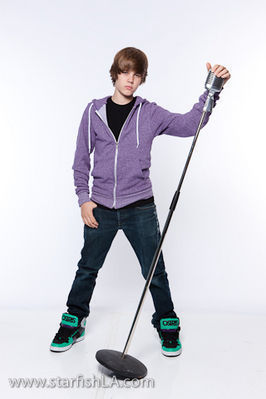 ~~ JusStiN BieEbEr ~~ - o_JuStiN phOtOshOoT 21_o