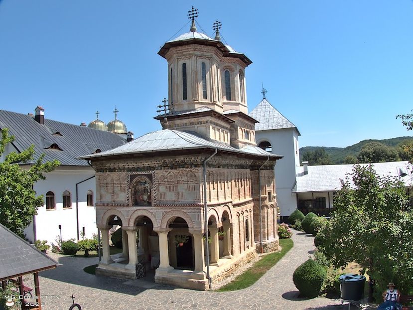 Manastirea dintr-un Lemn,Valcea - LOCURI DIN ROMANIA - PLACES FROM ROMANIA