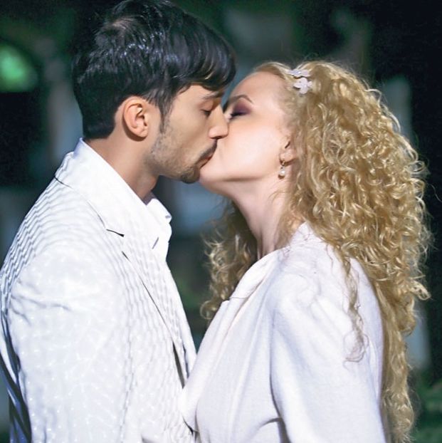 Carla si Gabriel - Bodas de telenovelas