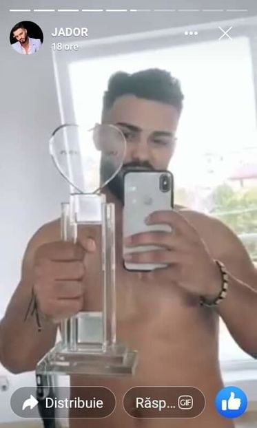 69634090_2353038508066050_2338628599118036992_n-1 - crush crushyii