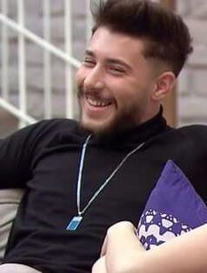 119763759_687941938769247_1663803734326354998_n-1 - guapos lindos