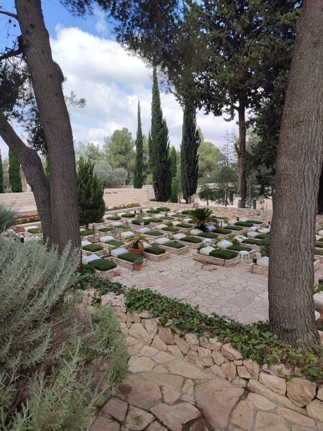 d7d42765-6144-4d3e-9d5b-85bfb695b3b1 - 2022 - Ierusalim - Yad Vashem - album 4