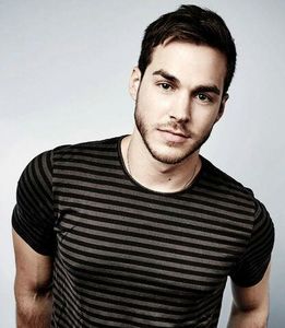 115160844_TUQYAAI3-1 - incroyable