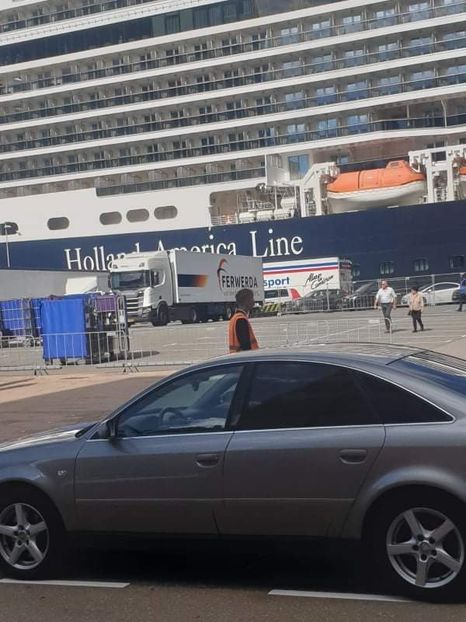 received_484604243142100 - Belgia tati