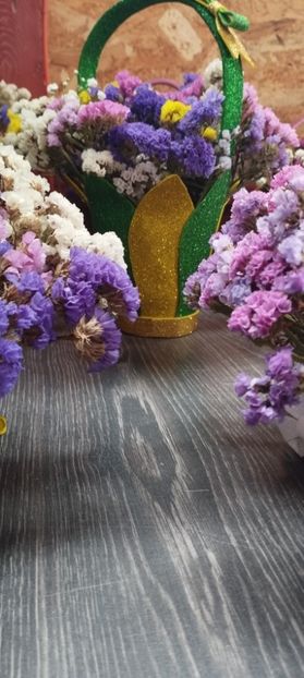  - Ornamente din flori uscate naturale 2022