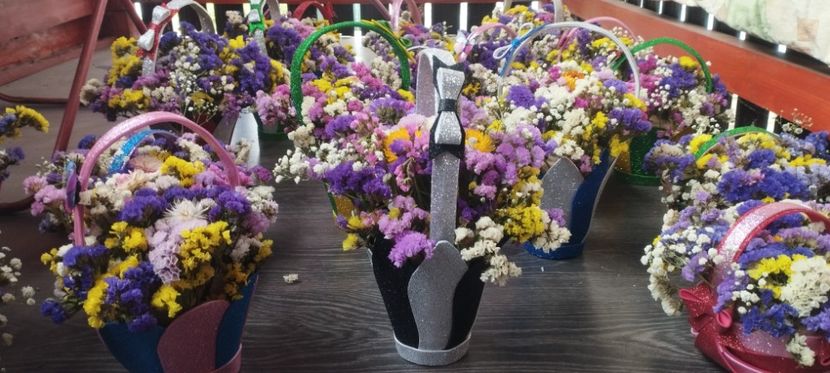  - Ornamente din flori uscate naturale 2022