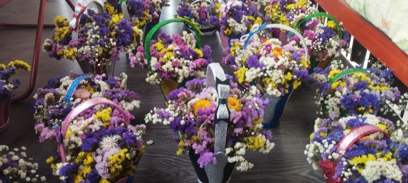  - Ornamente din flori uscate naturale 2022