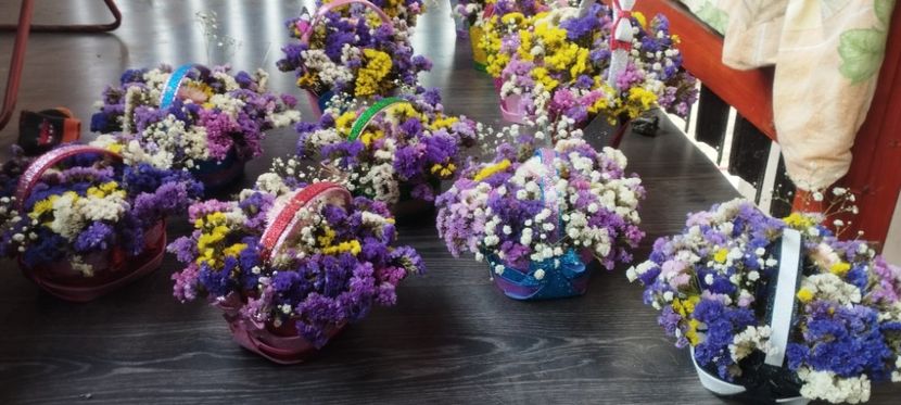  - Ornamente din flori uscate naturale 2022