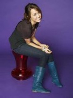 11436389_UKEKNOUVJ - hannah montana