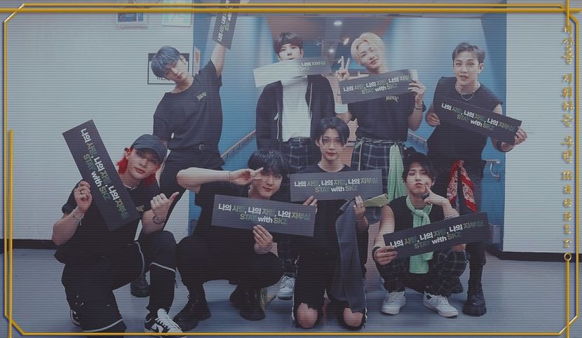 ⬑ɪ ʟɪᴋᴇ ᴛʜᴇ ᴠɪᴇᴡ ʀɪɢʜᴛ ɴᴏᴡ‧͙⁺˚»⁸³²⌢₁₀.₀₉.₂₂ - stray kids_____world domination