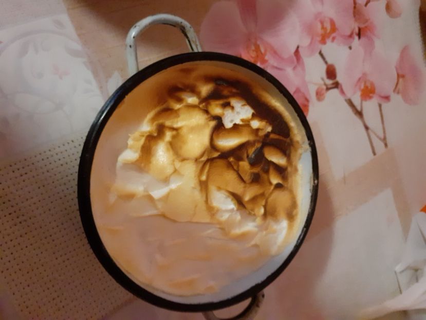 Prăjitură cu brânză și bezea lacrimă de înger ♥️ - B Poze diverse