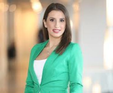 images-16 - prezentatori prezentatoare adorate preferate placute