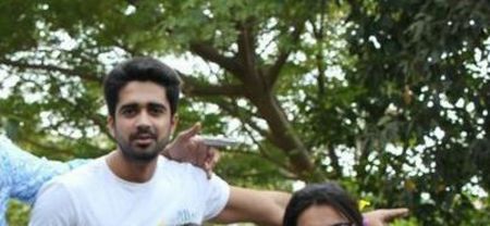 30444685_HZXBVYPRF-2 - clock