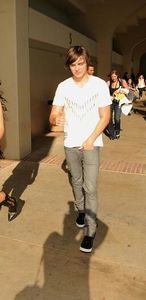 BTNJMXABSPWDRVQELHK-1 - clock