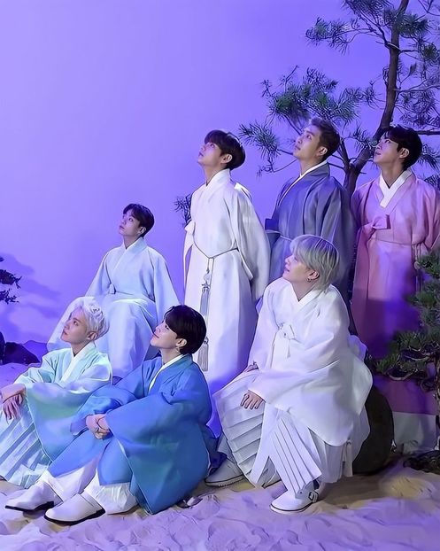 BTS ⚜ - - BTS - BangTan