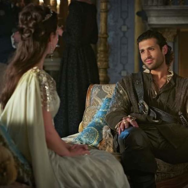 12039128_983601101681265_7810126674536421210_o - frumos