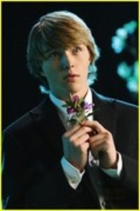 13689272_FKIPJYKWP - guapo