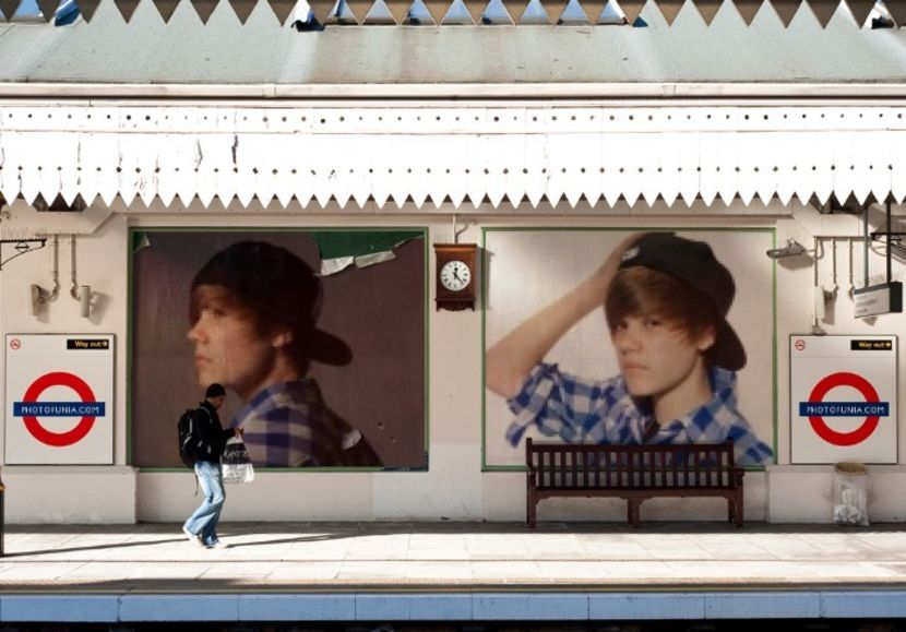 15523718_KCYWHKRYW - clock