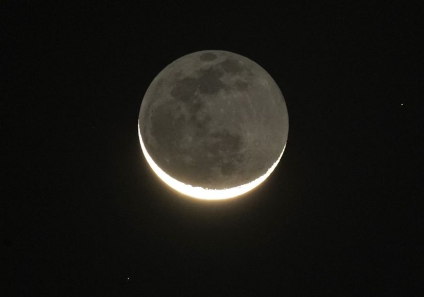 Luna in scadere in Balanta - Luna - Soarele si norii - 3