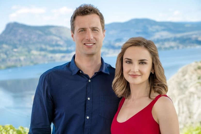 Nate and Frankie - Hallmark couples