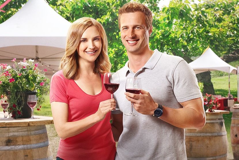 Frankie and Nate - Hallmark couples