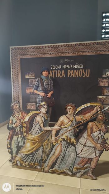 WhatsApp Image 2022-10-25 at 13.14.32 - 12 De la Mihaela