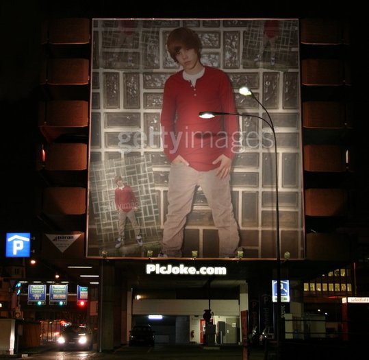 1-ro-67acc11299c574c1dfdc5ae98df8be54