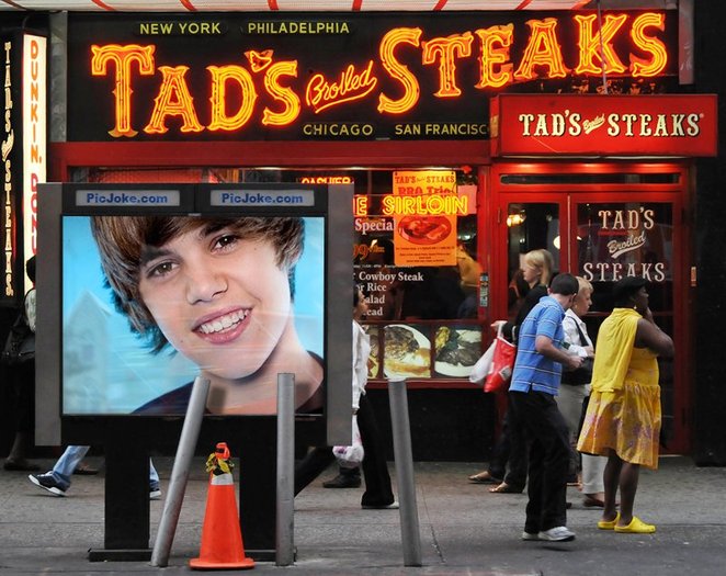 1-ro-67e8dcce7e73c7b1541a08db5405cb03