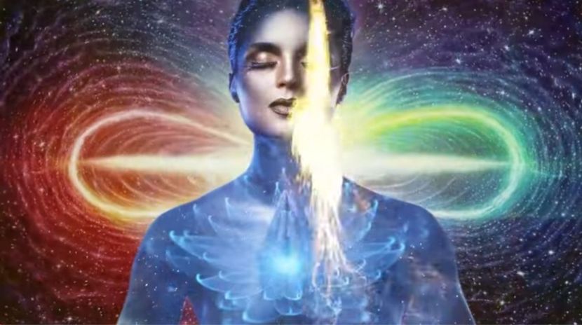  - - A - Annyeonghaseyo !